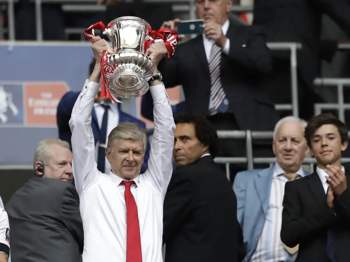 Wenger Bela Piala Dunia Antarklub: “Kalau Klub Senang, Kenapa Harus Ribut?”